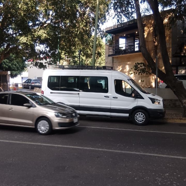 Renta de van con chofer en Guadalajara